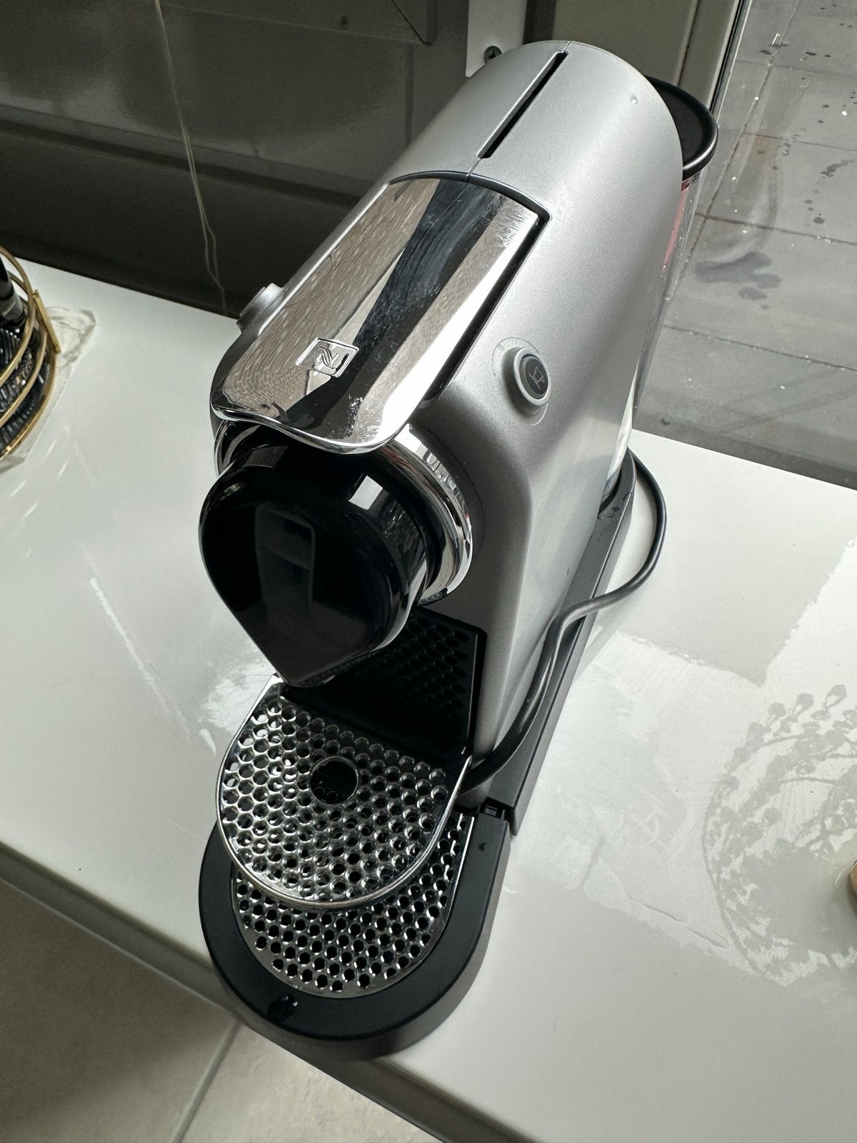 Nespresso Citiz Koffiemachine, Witgoed en Apparatuur, Koffiezetapparaten, Gebruikt, Espresso apparaat, Ophalen of Verzenden, 1 kopje