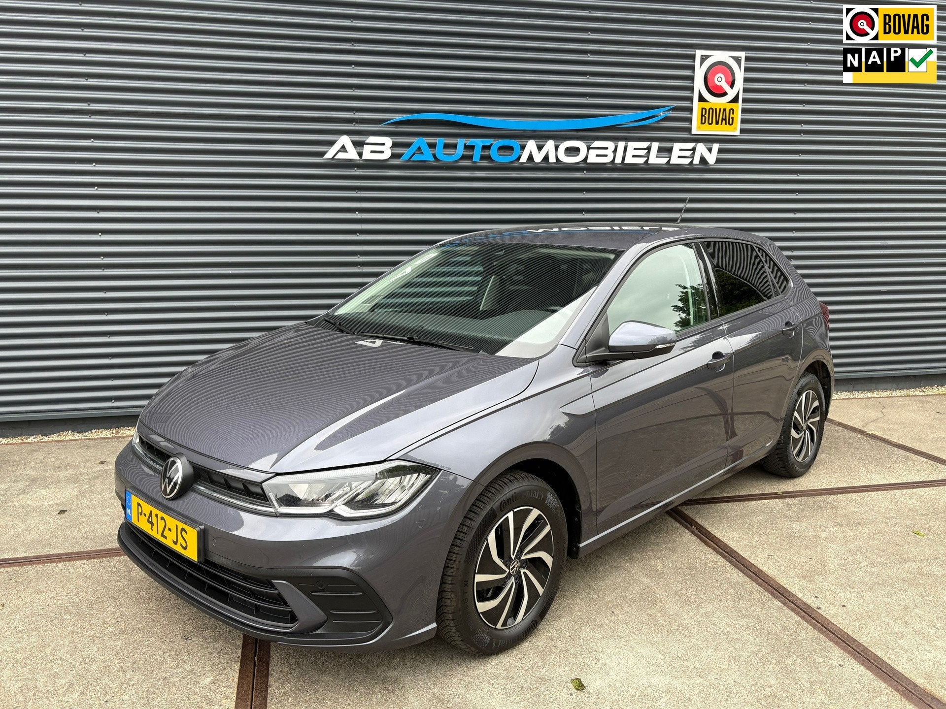 Volkswagen Polo 1.0 TSI Life TREKHAAK/ CARPLAY/ PDC, Voorwielaandrijving, Dealer onderhouden, Gebruikt, Euro 6