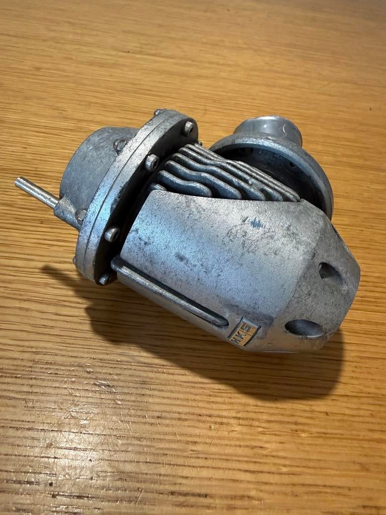 HKS Blow-Off Valve - Universeel, Ophalen of Verzenden, Zo goed als nieuw, Motor en Techniek