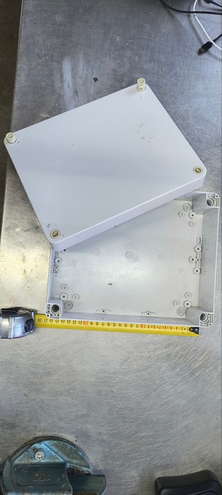 Kabeldoos universeel 28*22*9 cm, Ophalen, Kabel of Snoer