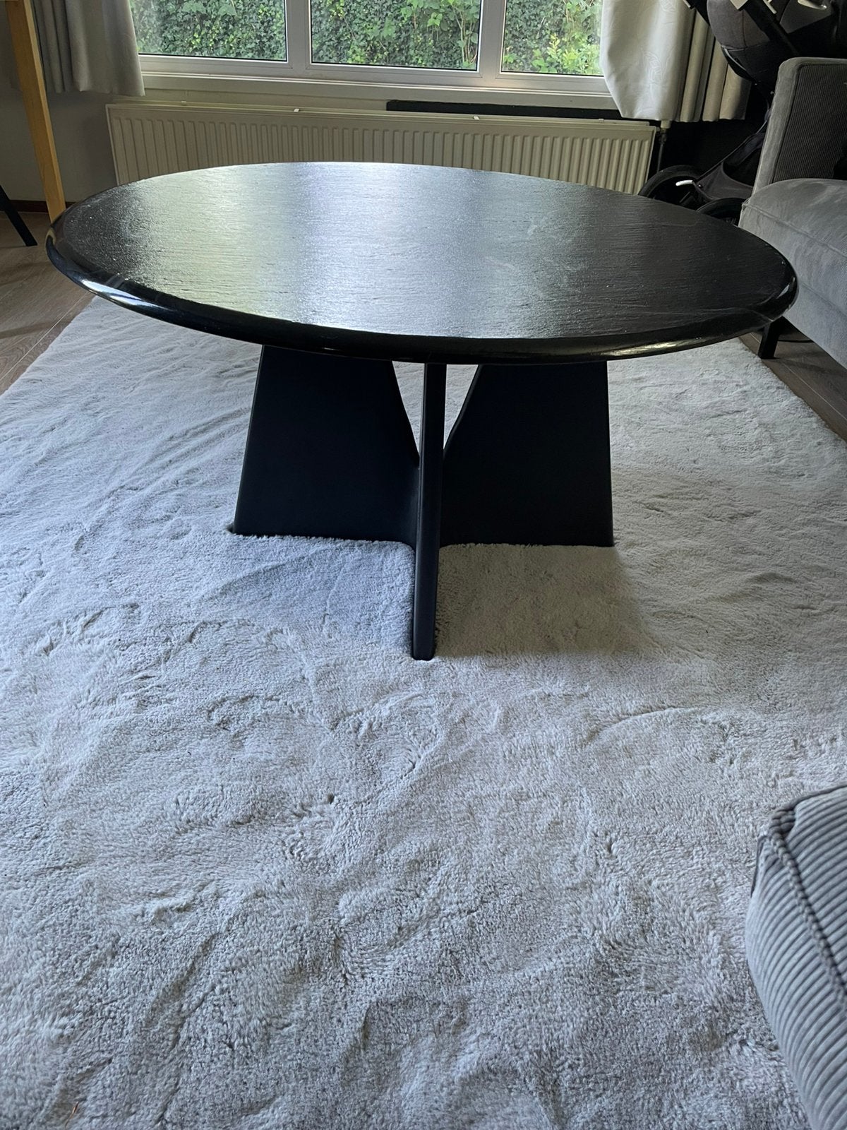 Salontafel rond zwart met epoxy marmer-effect,ca. 90 cm, Huis en Inrichting, Tafels | Salontafels, Ophalen, Gebruikt, Rond, 50 tot 100 cm