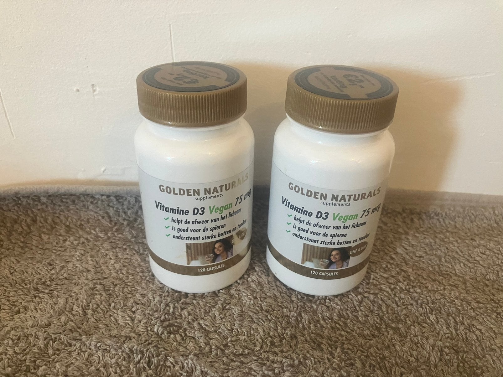 Golden Naturals vitamine D3 75mcg (nieuw 2 stuks), Verzenden, Zo goed als nieuw, Overige typen