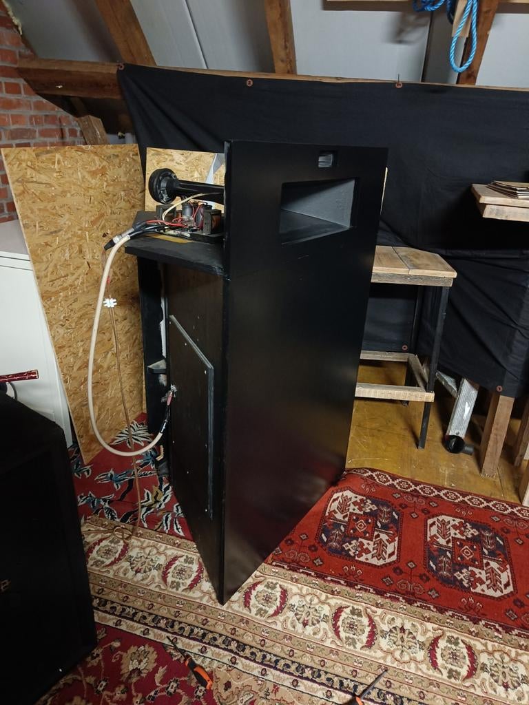 KLIPSCH Klipschorn met de AA crossover, Ophalen