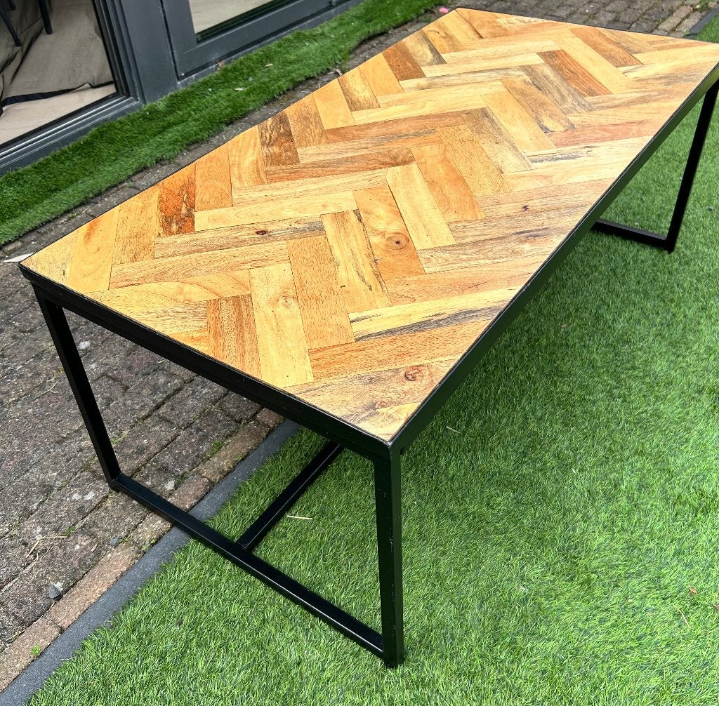 Salon tafel, Gebruikt, Industriële stijl/modern, Minder dan 50 cm, Rechthoekig