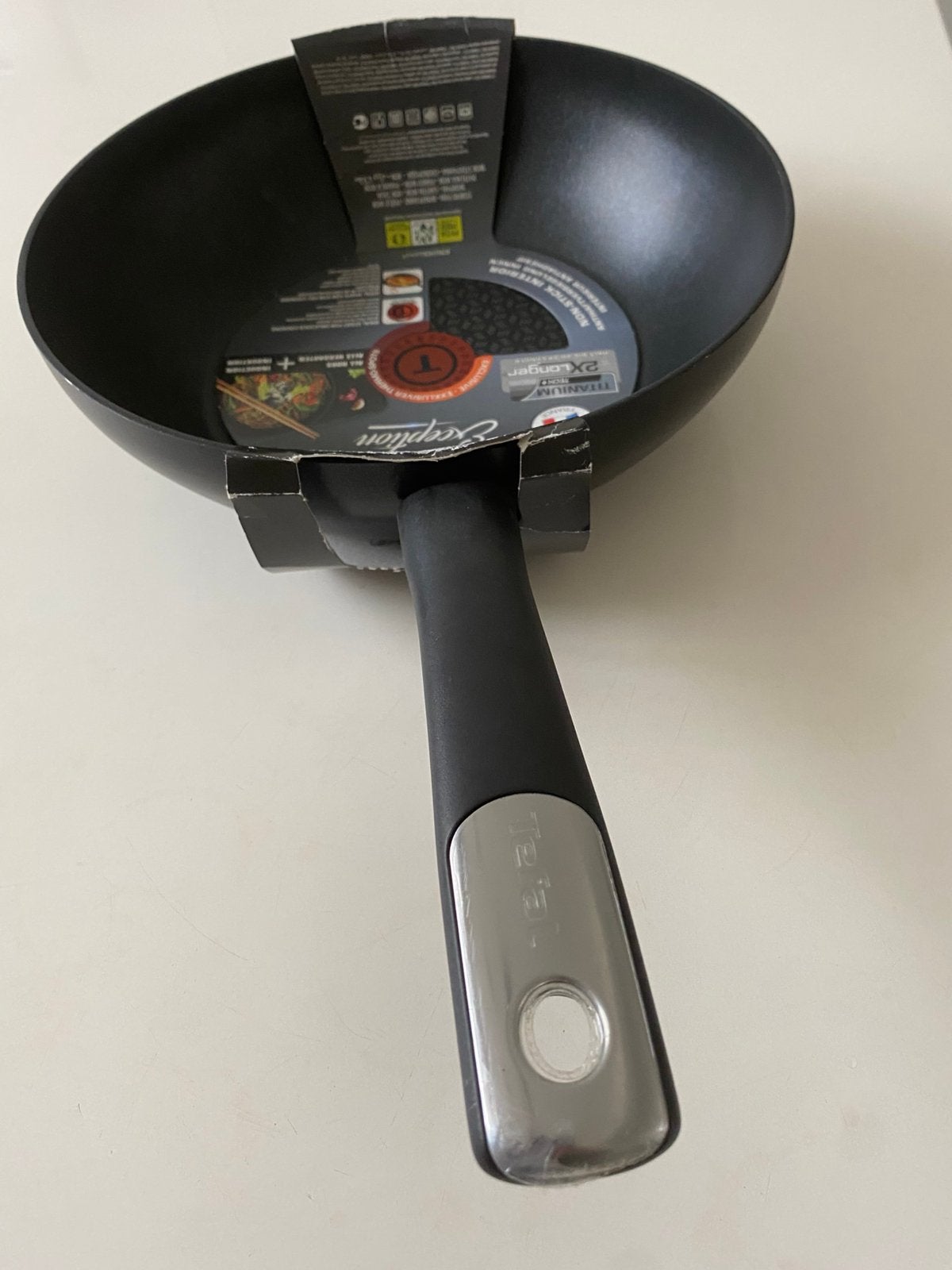 Nieuw Tefal Exception wokpan 28 cm, Ophalen of Verzenden, Nieuw, Aluminium, Wok