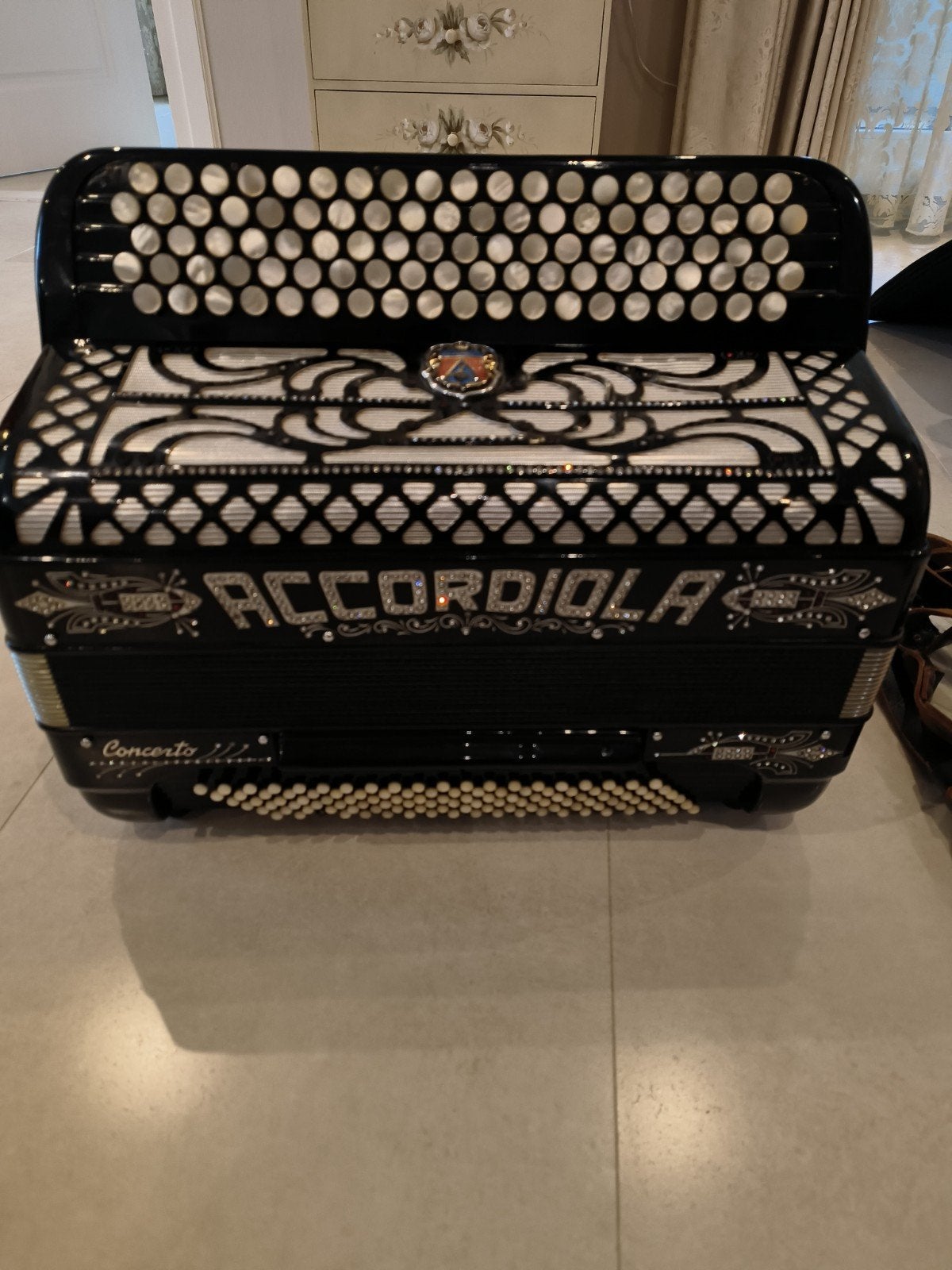 accordion accordiola concerto kleur zwart, Ophalen, Zo goed als nieuw, 120-bas, Accordiola