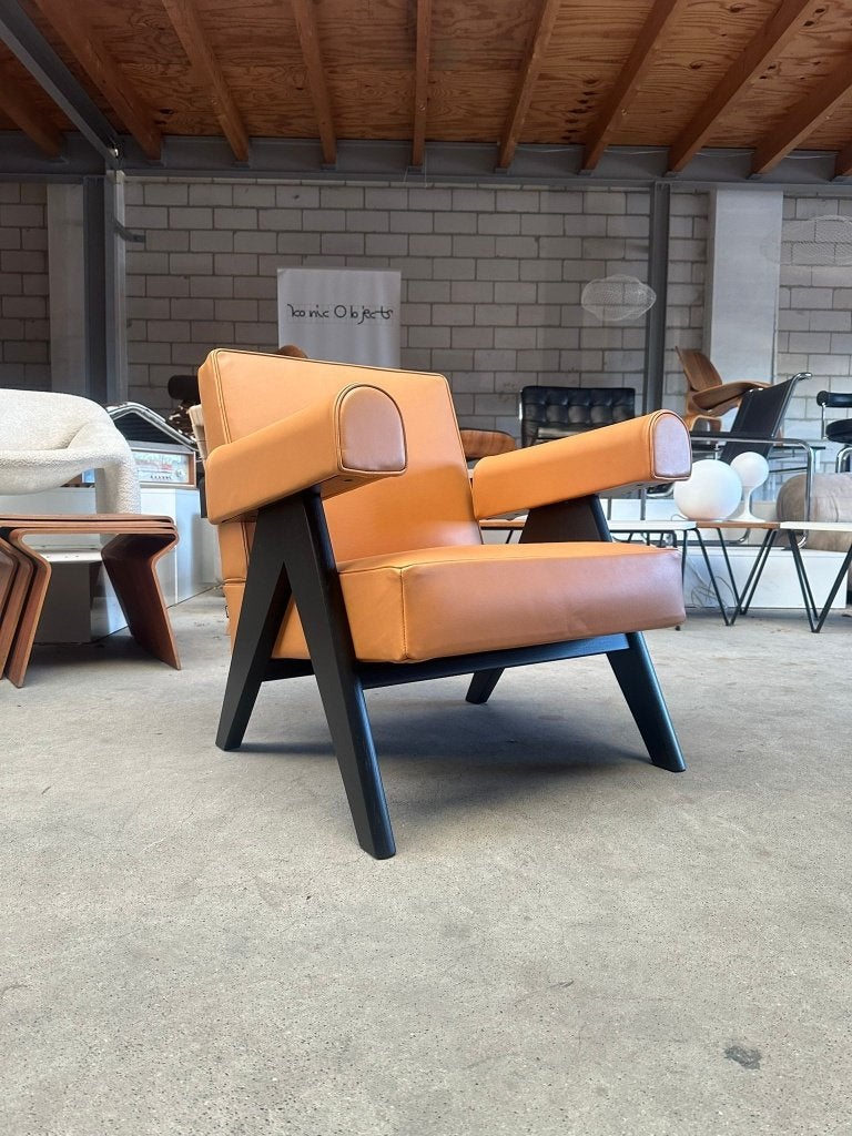 Cassina Capitol Complex fauteuil, Huis en Inrichting, Fauteuils, Ophalen, X, 75 tot 100 cm, Zo goed als nieuw