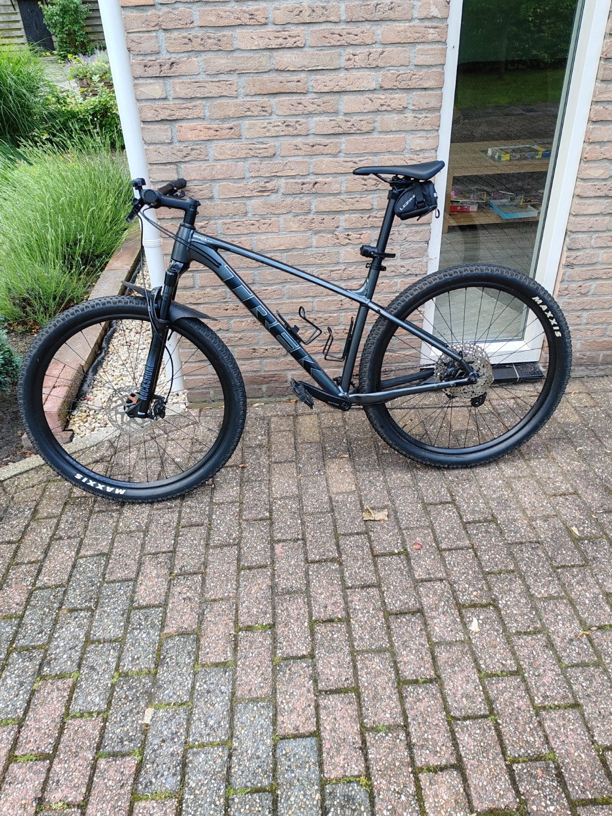 Trek X-CALIBER 8 maat L, Ophalen, Hardtail, Heren, Zo goed als nieuw