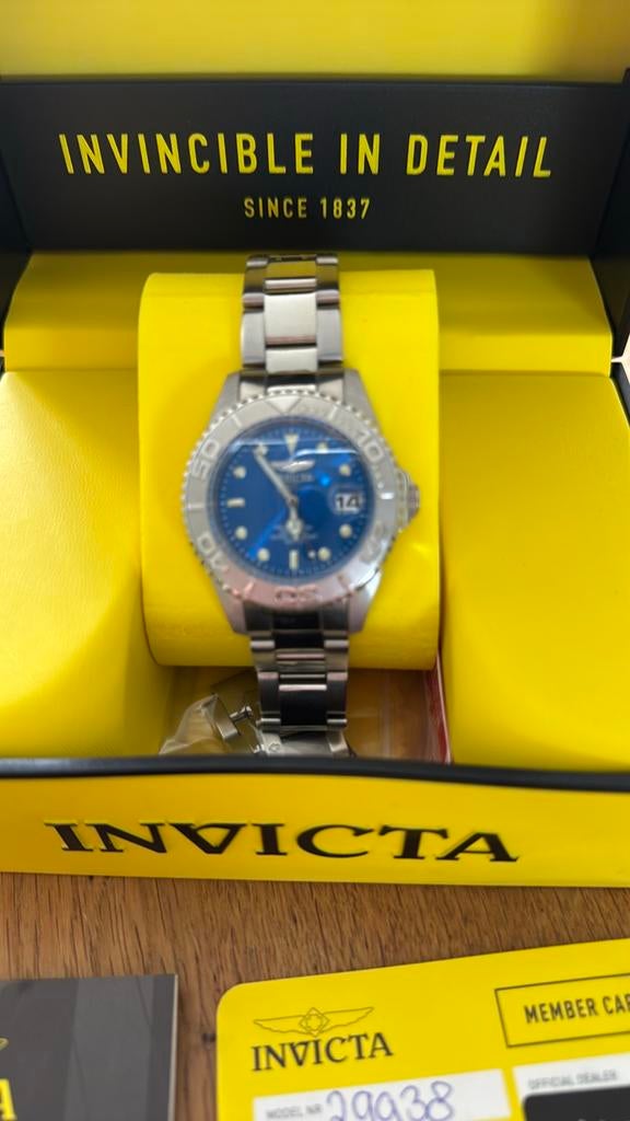 Invicta Pro Diver Herenhorloge - Zo goed als nieuw, Ophalen of Verzenden, Zo goed als nieuw