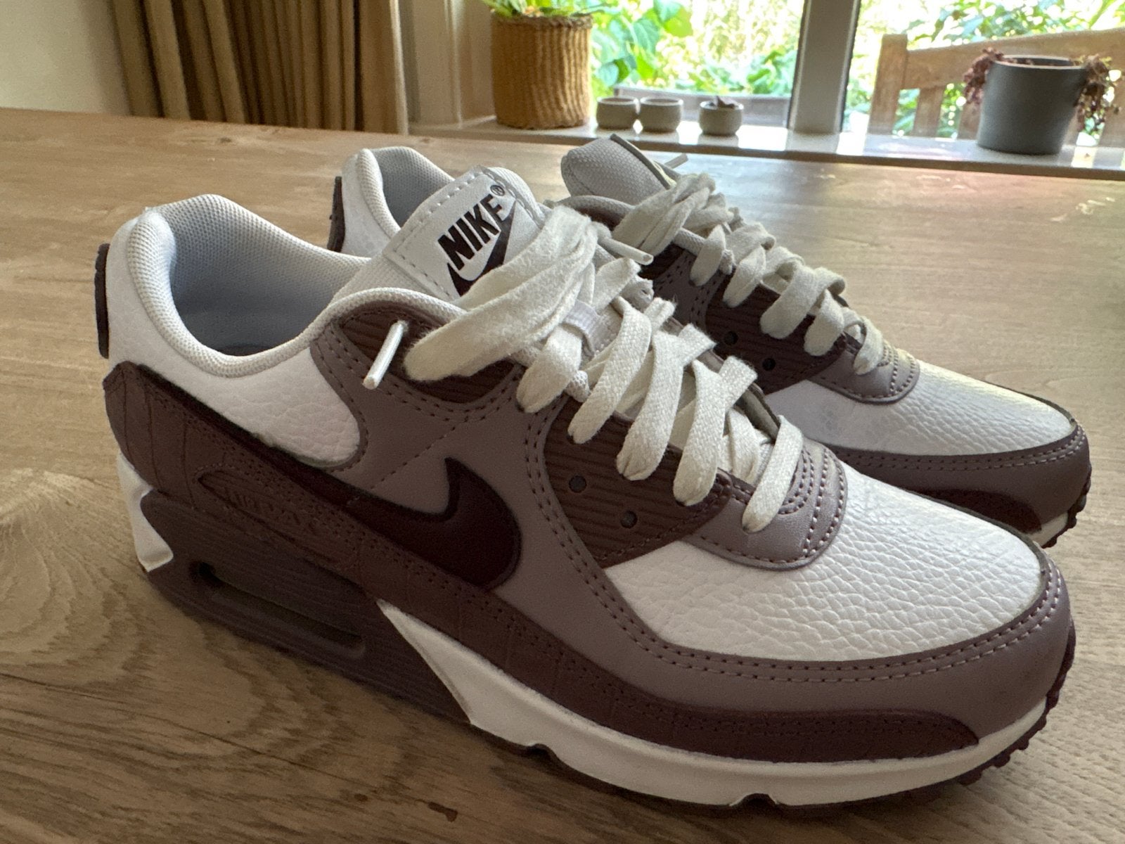 Nike Air Max 90 QS 38,5 - Stijlvol en comfortabel, Ophalen of Verzenden, Zo goed als nieuw, Overige kleuren, Sneakers of Gympen