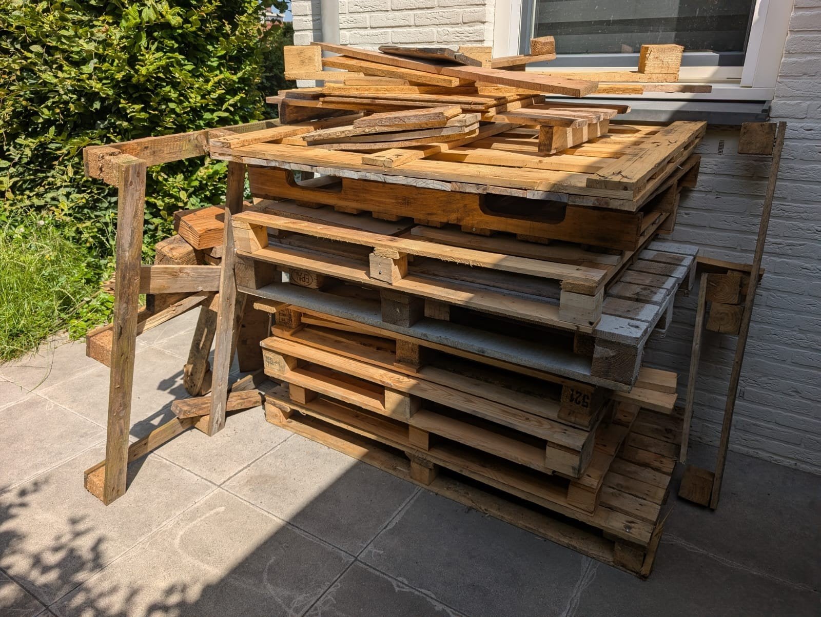Diverse partij gebruikte pallets en houten planken, Ophalen, Gebruikt, Minder dan 25 mm, Pallet