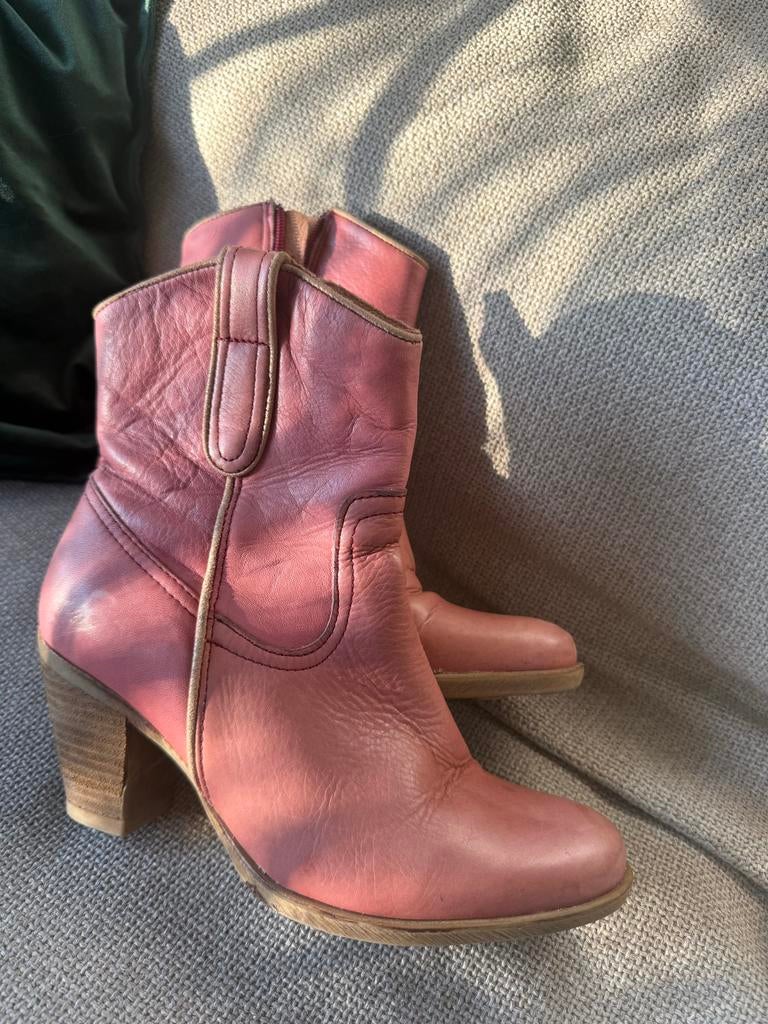 Monshoe roze leren laarzen maat 37, Ophalen of Verzenden, Gedragen, Roze, Lage of Enkellaarzen