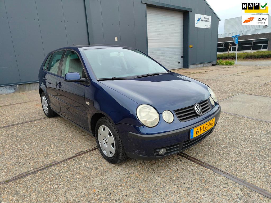 Volkswagen Polo 1.4-16V ( 5- Deurs ), Voorwielaandrijving, Stof, 4 cilinders, Blauw