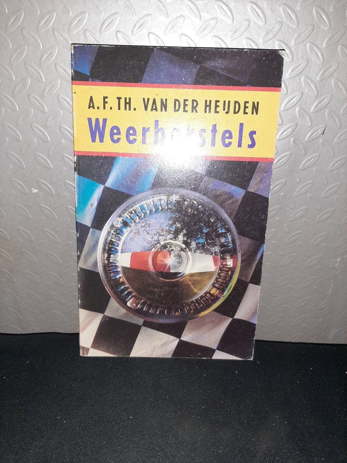 A.F.Th. van der Heijden - Weerborstels, Ophalen of Verzenden, Gelezen, A.F.Th. van der Heijden, Nederland