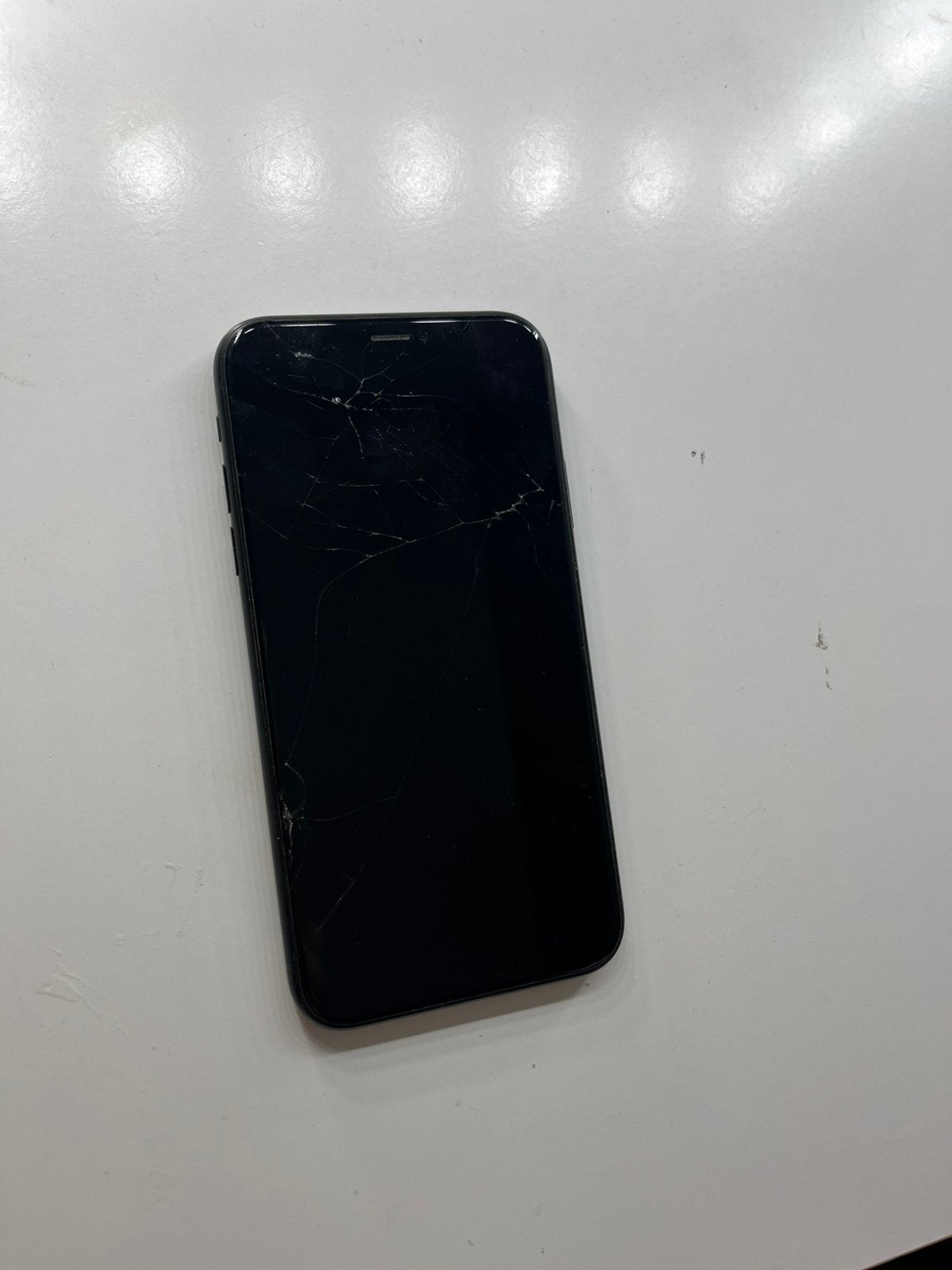 Iphone xr, Telecommunicatie, Mobiele telefoons | Apple iPhone, 83 %, Gebruikt, Zwart, IPhone XR