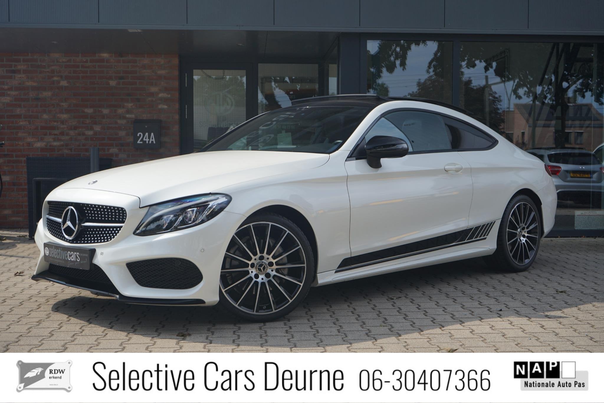 Mercedes-Benz C-klasse Coupé 200 Premium, Automaat, Achterwielaandrijving, 4 cilinders, 4 stoelen