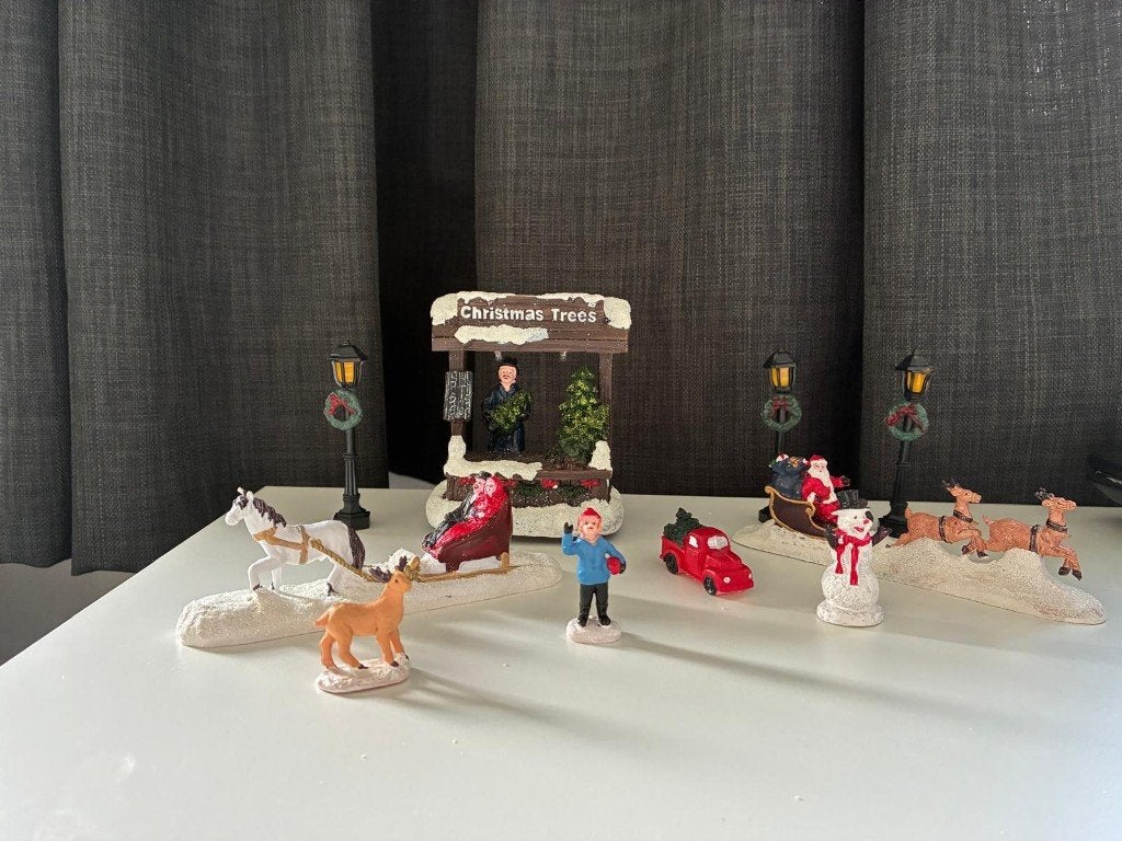 Kerstdorp figuren, Meerkleurig, Overige stijlen, Nieuw, Ophalen of Verzenden