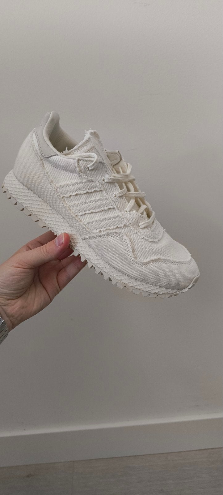 Adidas x Daniel Arsham New York Sneakers - Maat 38 2/3, Adidas, Wit, Ophalen of Verzenden, Sneakers of Gympen
