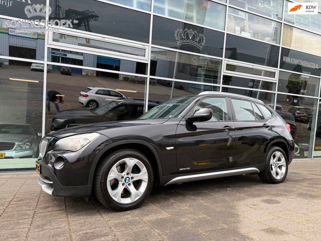 BMW X1 SDrive18i Executive, Auto's, BMW, Euro 5, Zwart, 4 cilinders, 150 pk