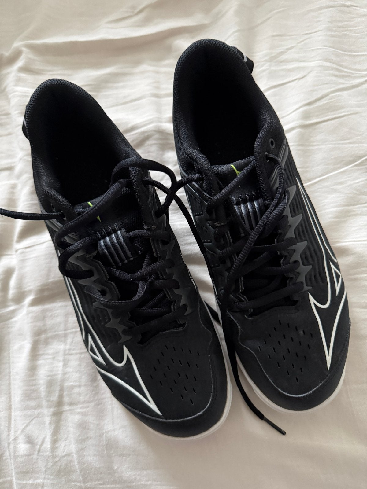 ZGAN Mizuno Kunstgras schoenen maat 40, korfbal, Ophalen of Verzenden, Zo goed als nieuw, Schoenen