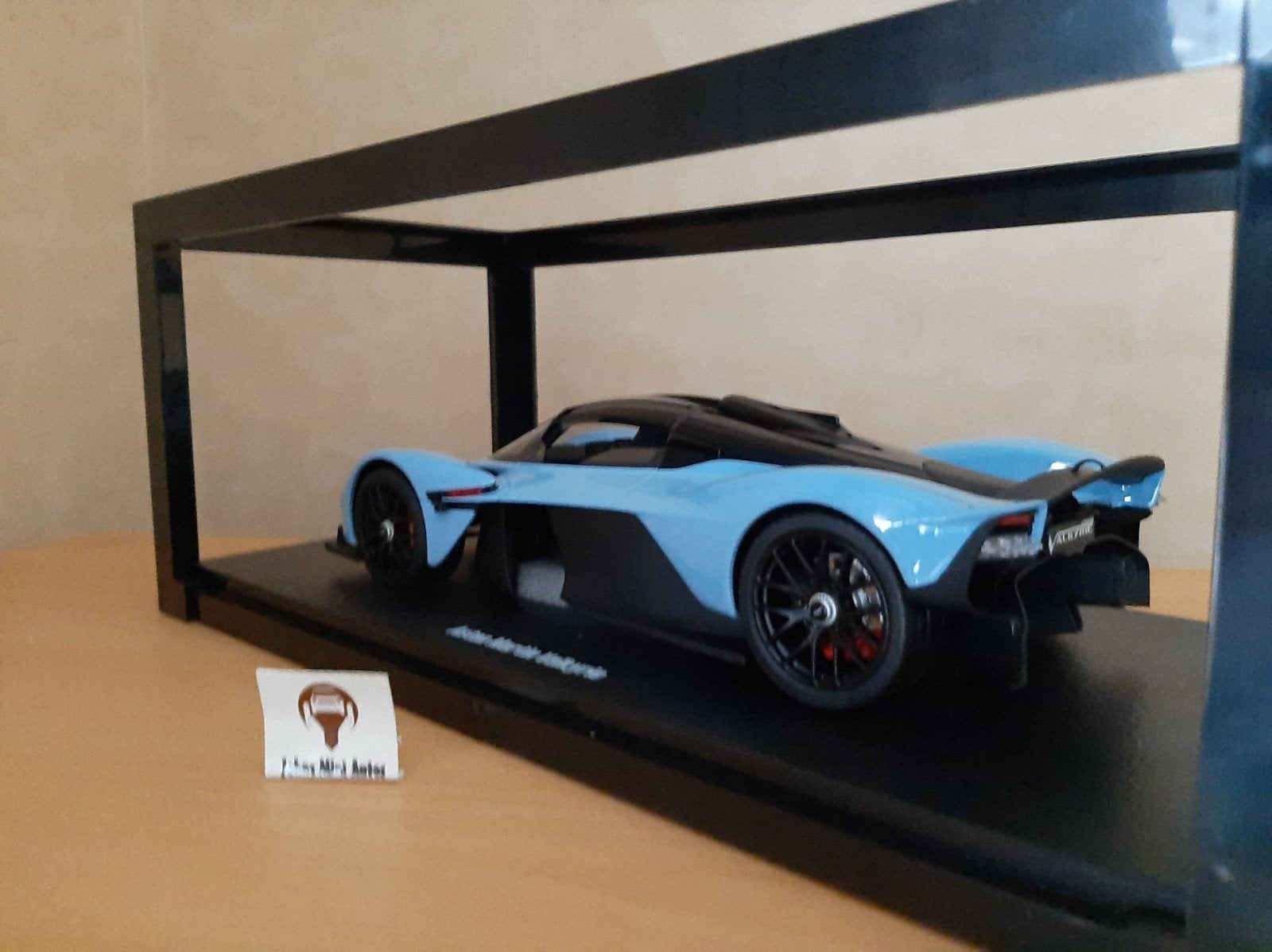 Aston Martin Valkyrie 2023 Pearl Light Blue - GT Spirit 1:18, Overige merken, Auto, Nieuw, Ophalen of Verzenden