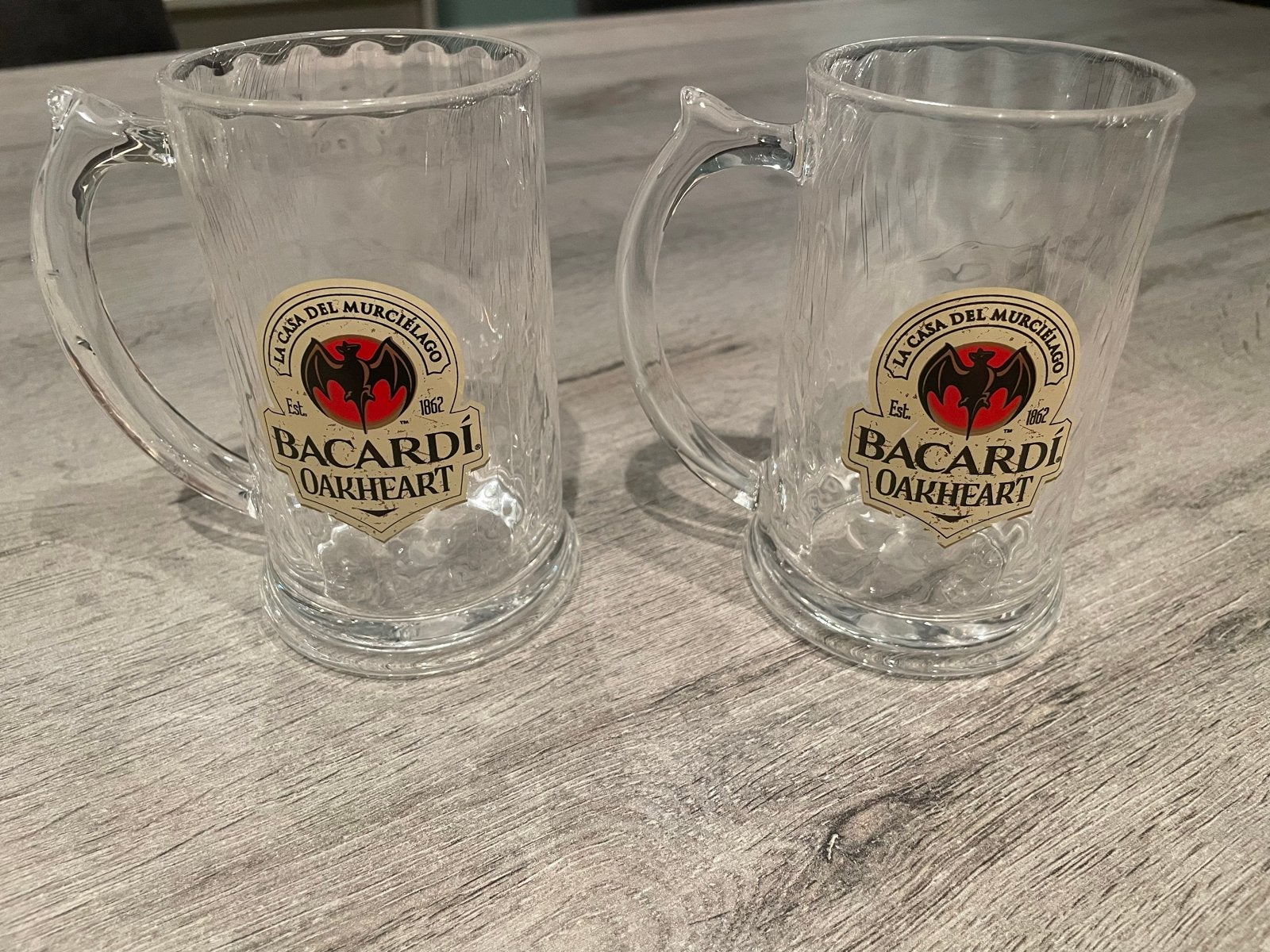 Set van 2 Bacardi Oakheart glazen, Ophalen of Verzenden, Overige merken, Glas, Overige typen