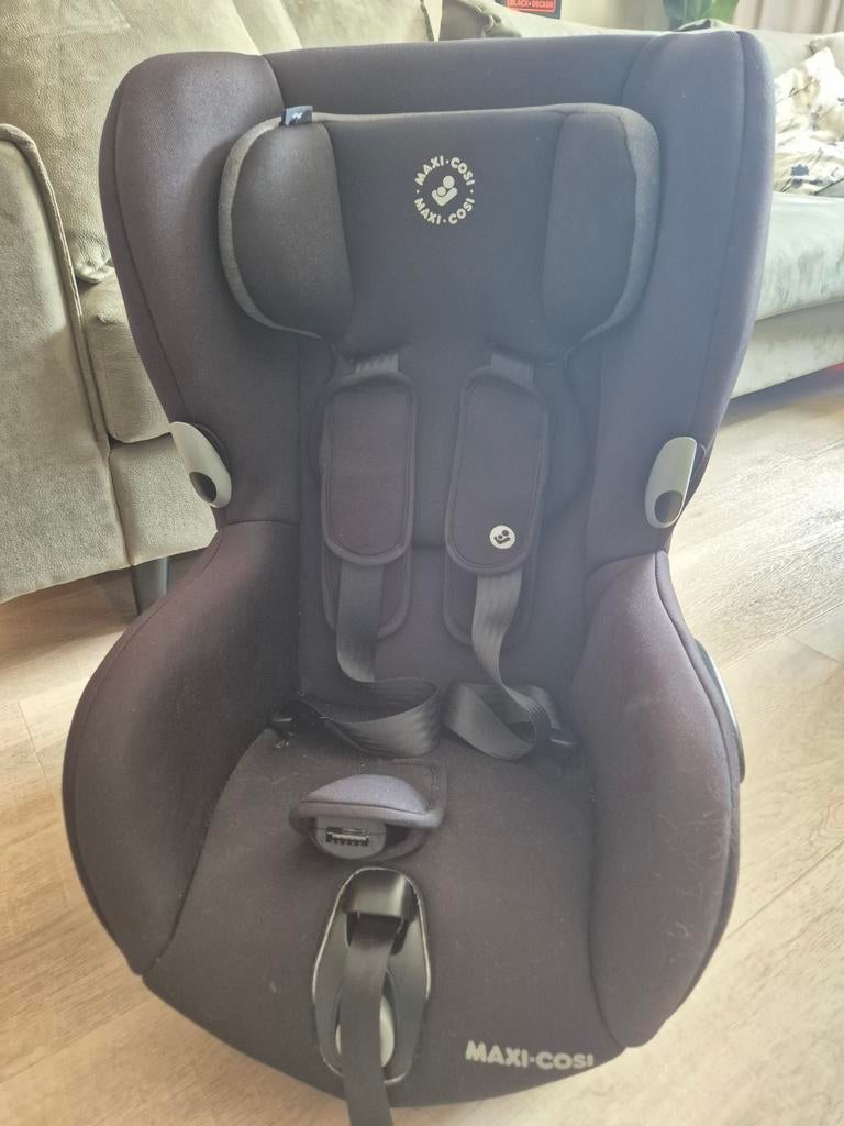 Maxi cosi axiss draaibare autostoel, Ophalen, Autogordel, 9 t/m 18 kg, Zo goed als nieuw