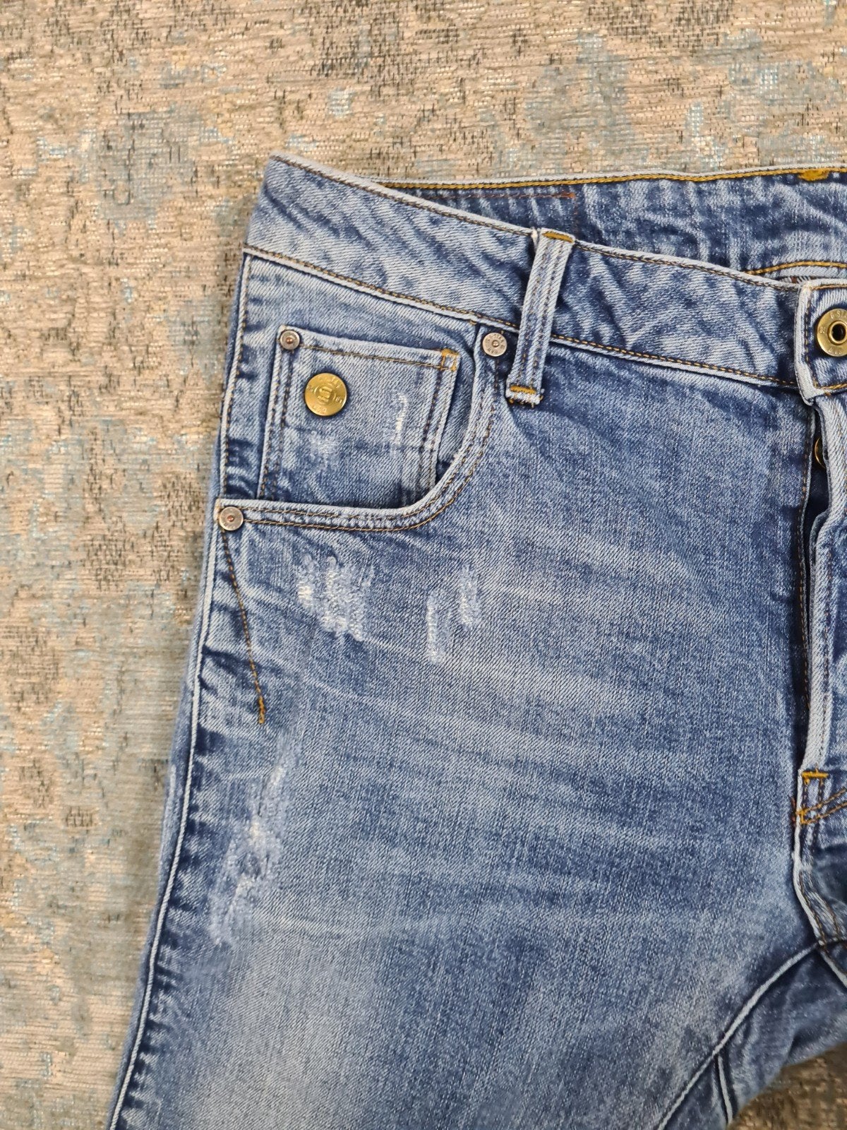 G-Star ARC 3D SLIM W31 L38 Slim STRETCH Bronno3138 Blauw

Ta, G-Star Raw, https://www.g-star.com/nl_nl/customer-service, W32 (confectie 46) of kleiner
