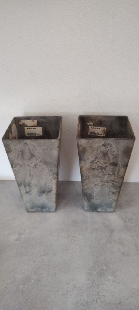 2 vazen, bloempotten, Overige materialen, Rond, Binnen, Ophalen of Verzenden