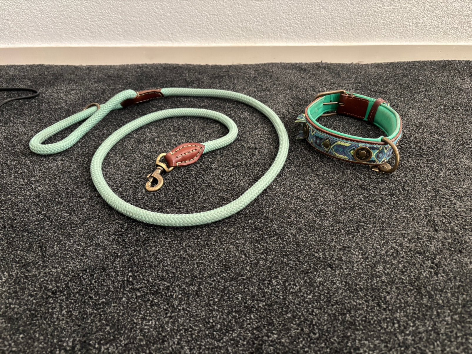 Dwam Halsband + lijn Boho Juan Blauw & Turquoise maat L, Ophalen of Verzenden, Zo goed als nieuw