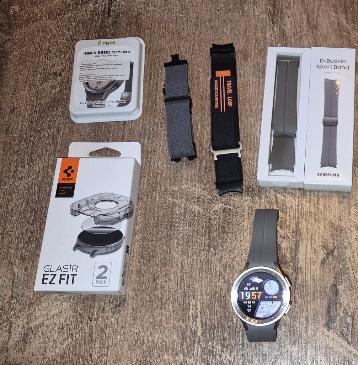 Smartwatch: Samsung Galaxy Watch 5 Pro LTE met Accessoires, Conditie, Ophalen of Verzenden, Zo goed als nieuw, Samsung