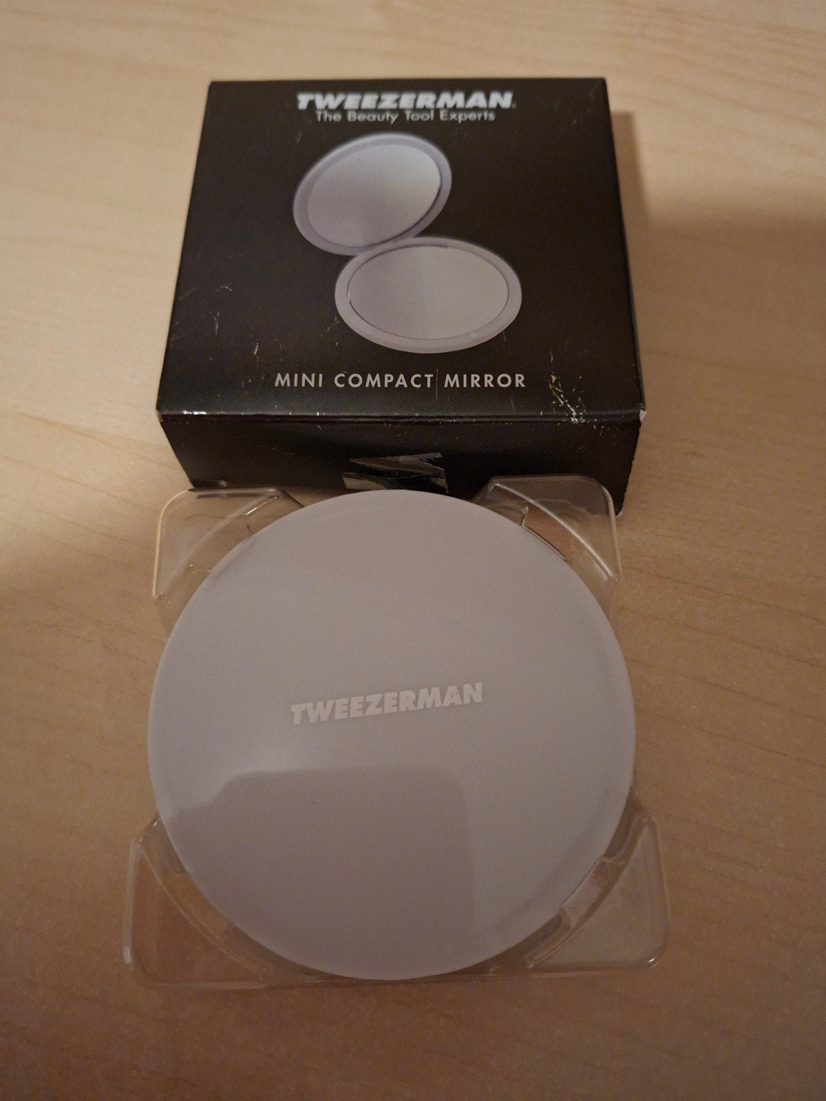 Tweezerman Mini Compact Mirror - Handig en Nieuw, Ophalen of Verzenden, Nieuw, Gehele gezicht, Verzorging