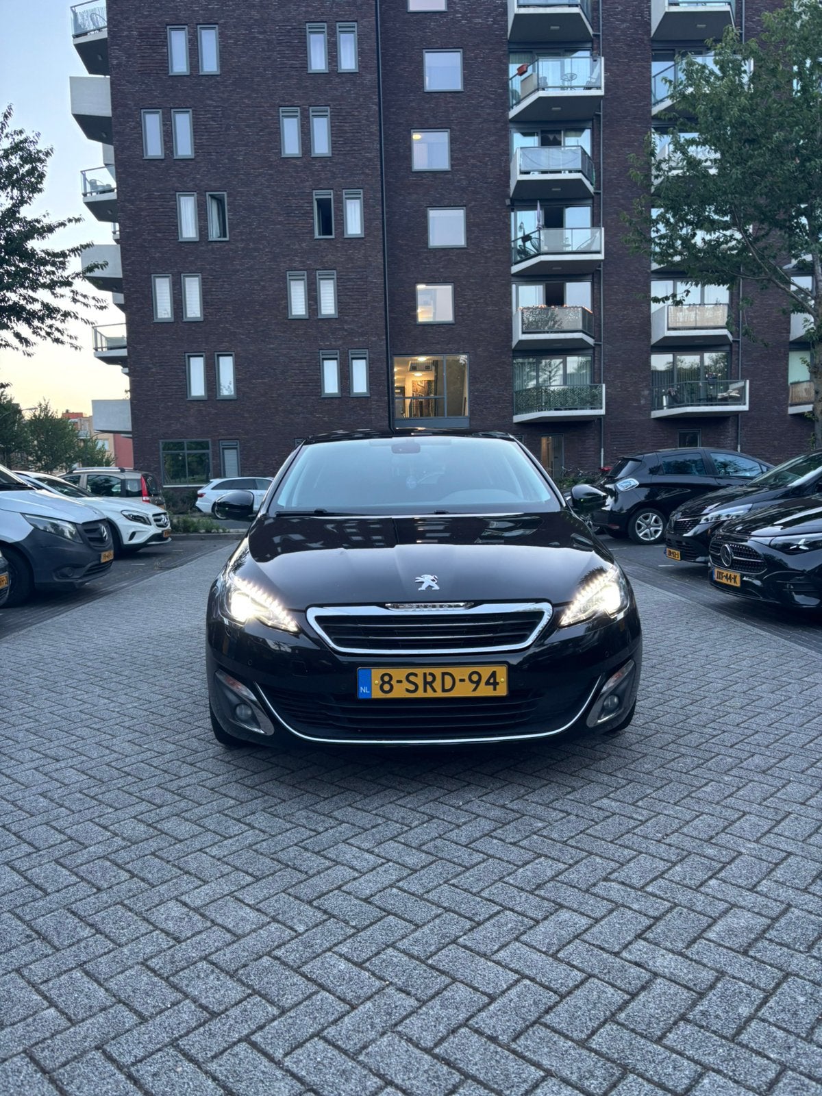 Peugeot 308 première 1.6 THP Benzine 2013 Zwart, Auto's, Peugeot, Particulier, ABS, Adaptive Cruise Control, Airbags, Airconditioning