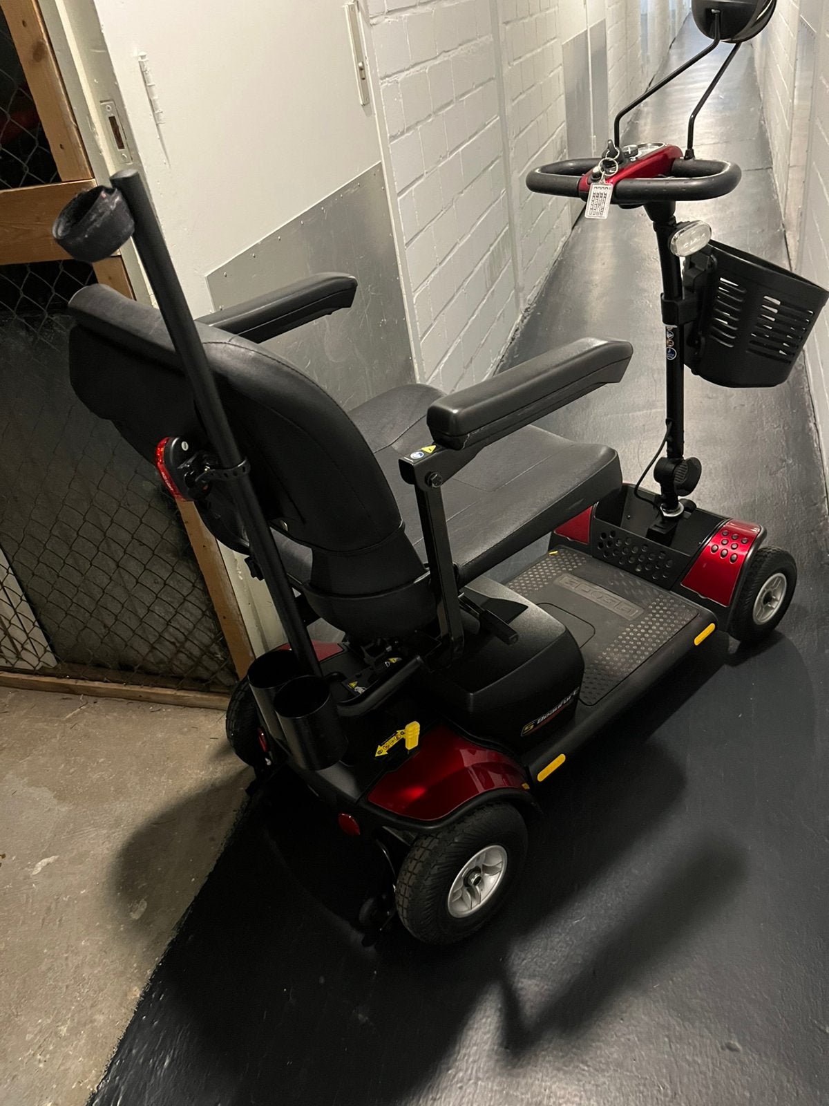 Reisscootmobiel, 10 km/u of minder, Gebruikt, 15 km of minder, Ophalen
