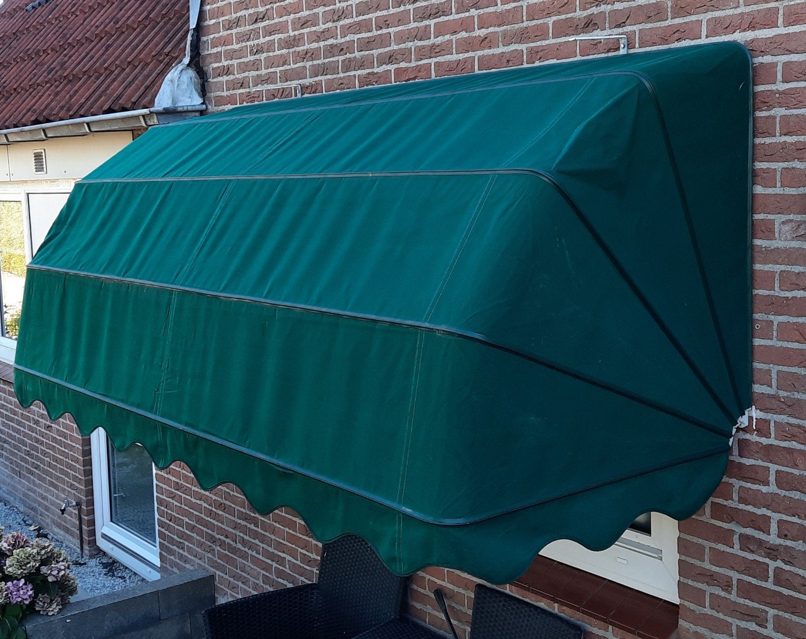 Markies zonnescherm., Ophalen, Zo goed als nieuw