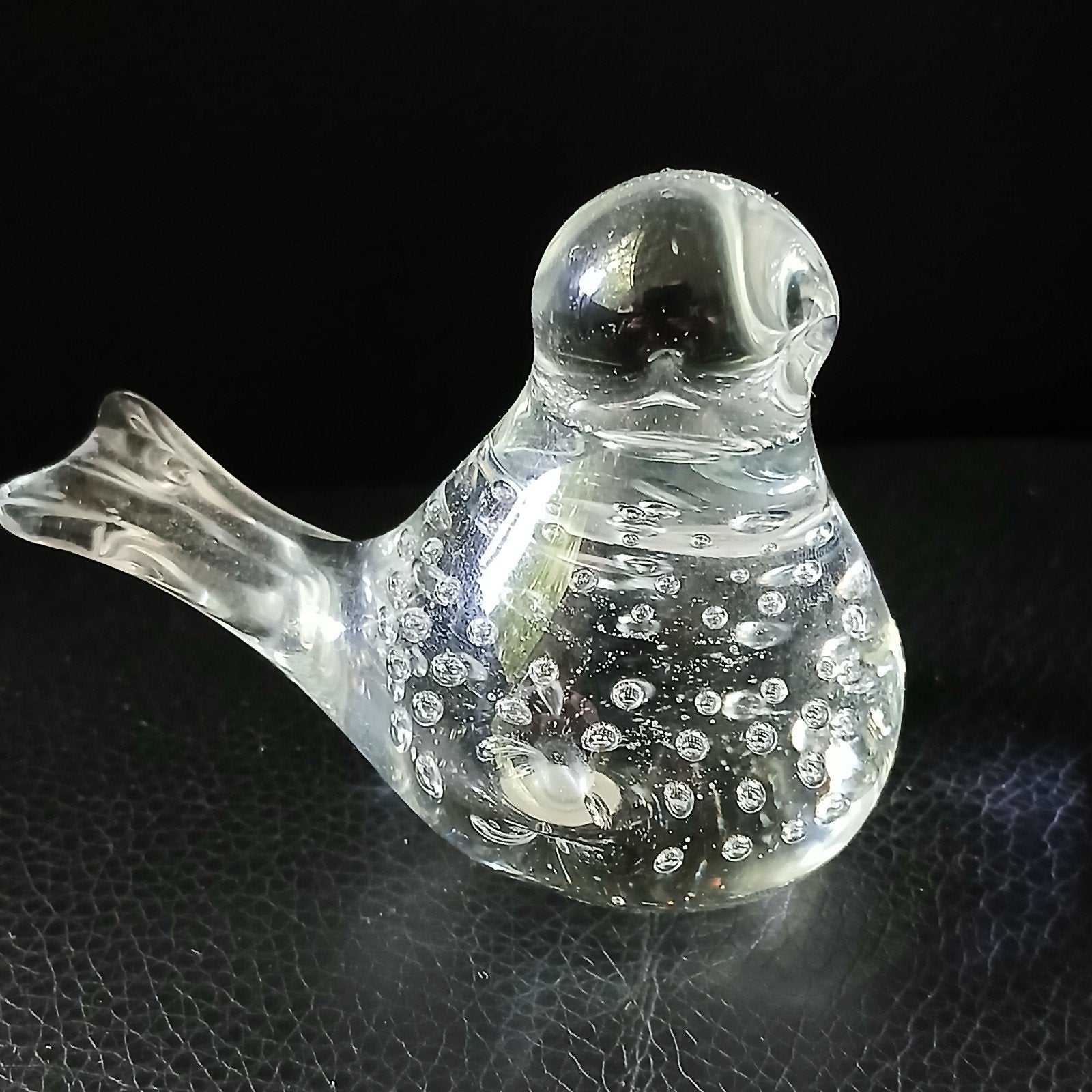 Glazen presse papier vogel  "controlled bubbled glass", Ophalen of Verzenden