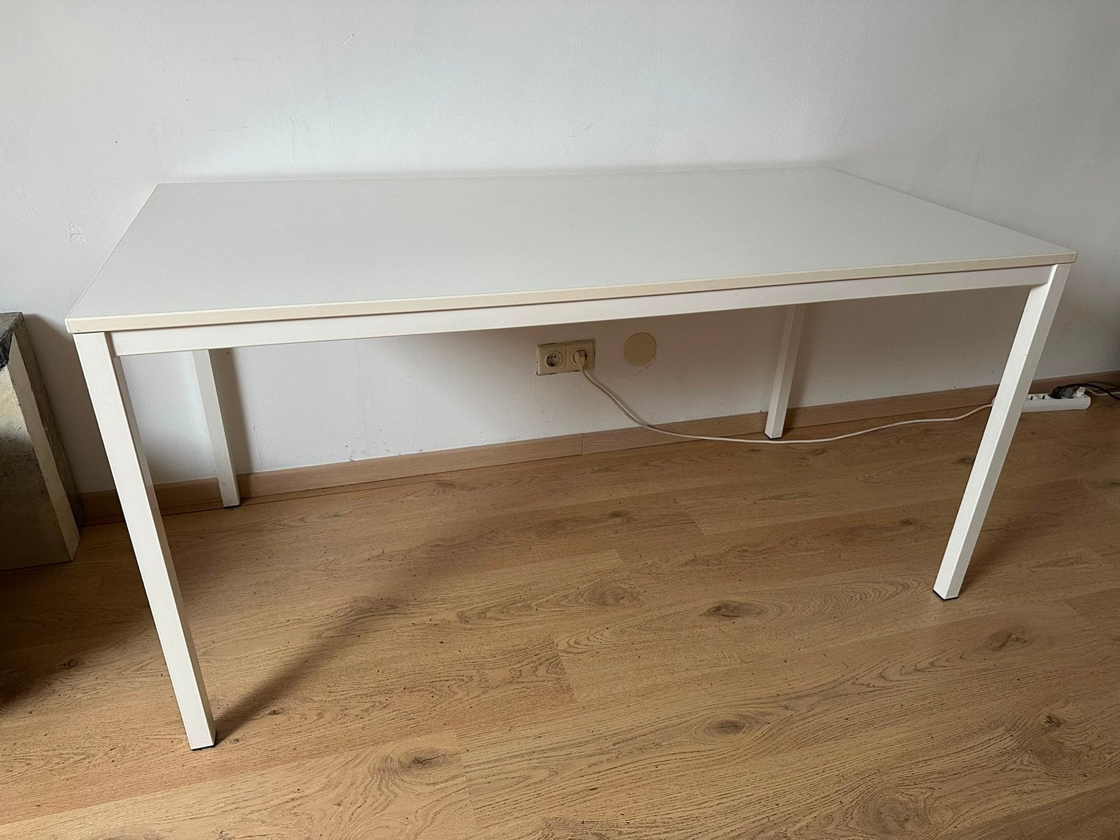 Witte bureautafel - Ideaal voor thuiswerk of studie, Ophalen, Overige typen, Gebruikt, Spaanplaat of MDF