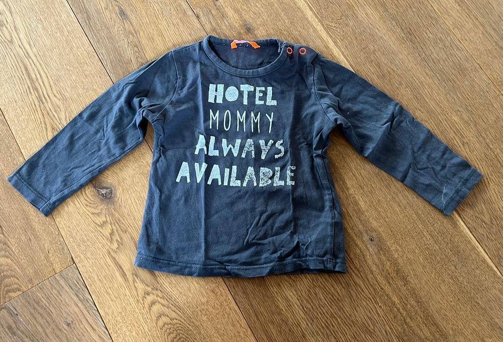 Longsleeve shirtje maat 80 Hema Hotel Mommy Always available, Ophalen of Verzenden, Meisje, Shirtje of Longsleeve