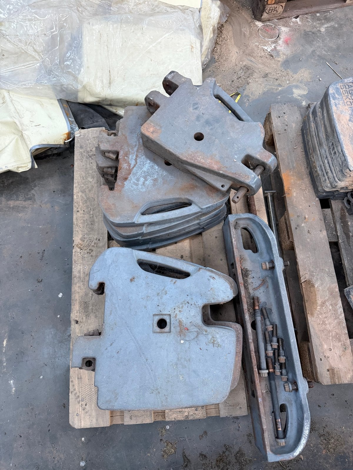 Gewichtenset MF 610kg - 10x 55kg en 1x 60kg middenblok, Zakelijke goederen, Ophalen of Verzenden