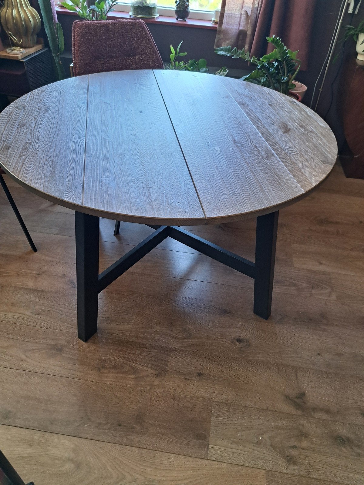 Eetkamertafel Woood, licht blad, zwart onderstel, hout,120cm, Ophalen, Gebruikt, Rond, Grenenhout