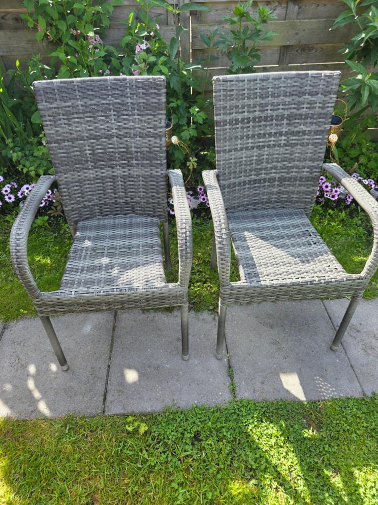 2x stoel, Tuin en Terras, Tuinstoelen, Ophalen, Kunststof