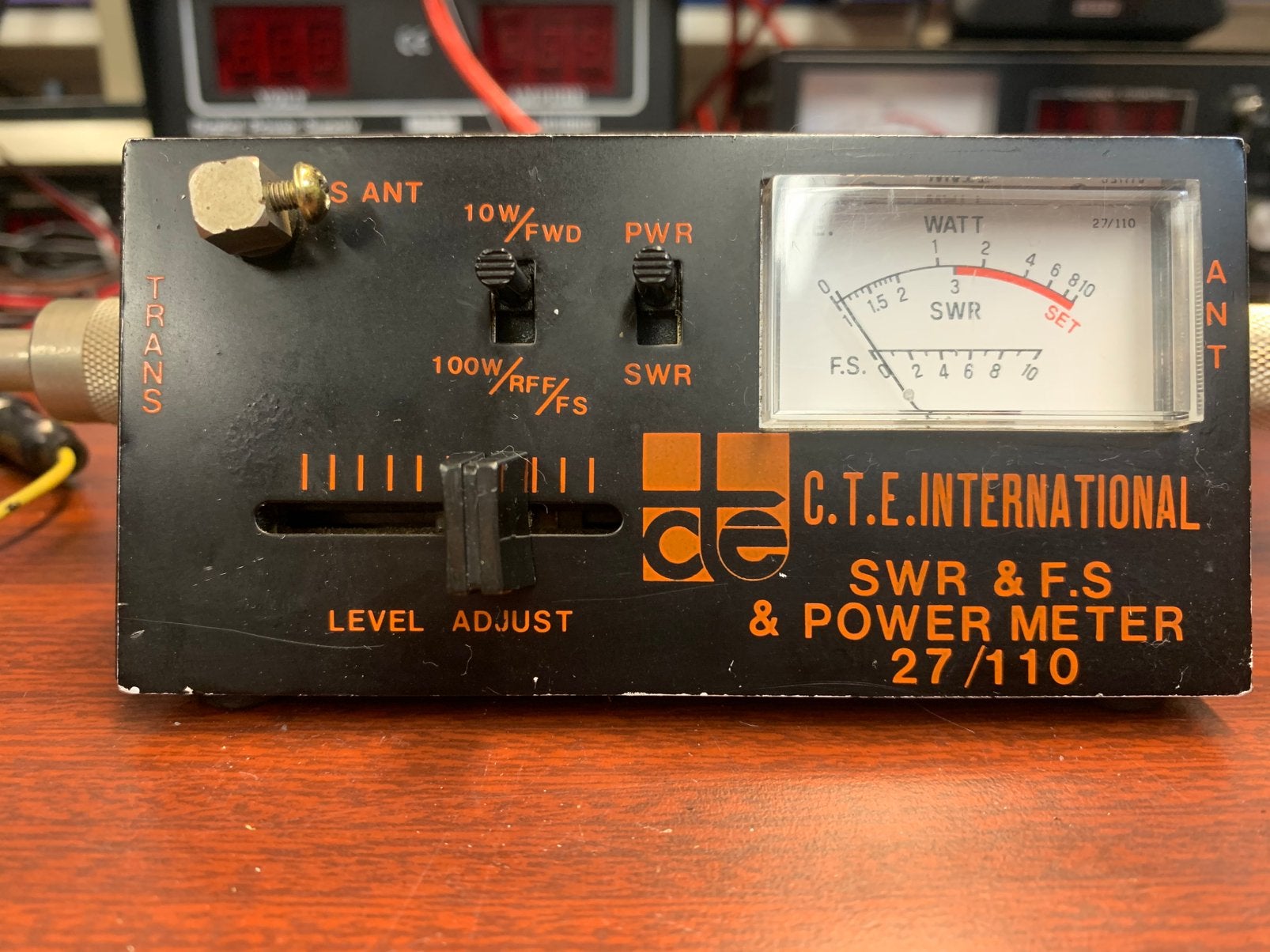 CTE 27/110 staande golf watt meter, Ophalen of Verzenden, Gebruikt
