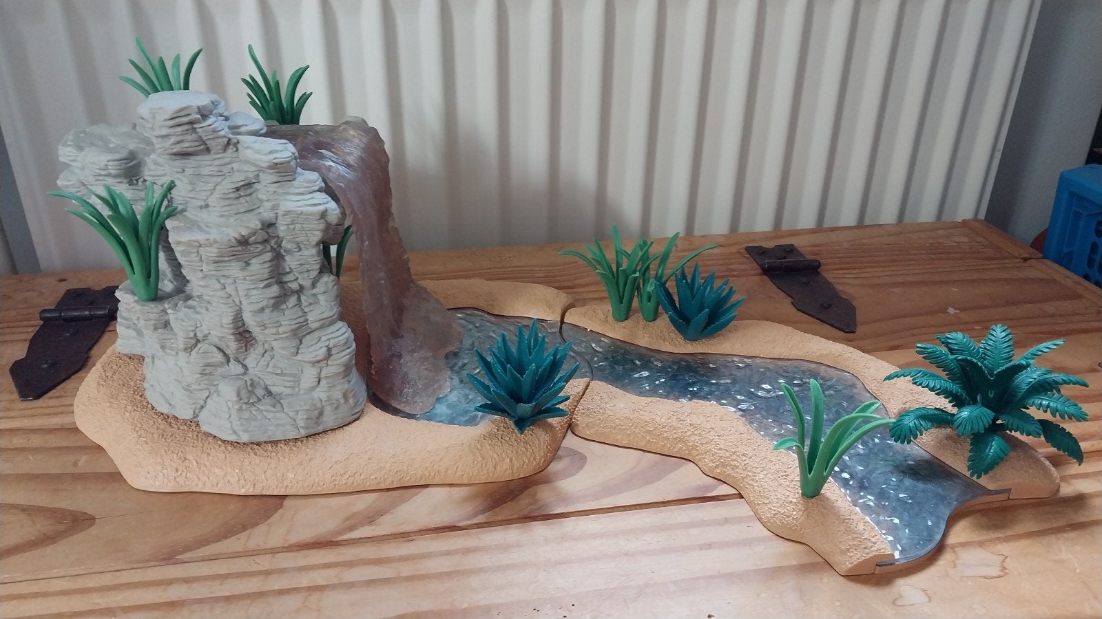 schleich  drinkplaats met waterval, Ophalen of Verzenden, Zo goed als nieuw, Paard, Beeldje of Figuurtje