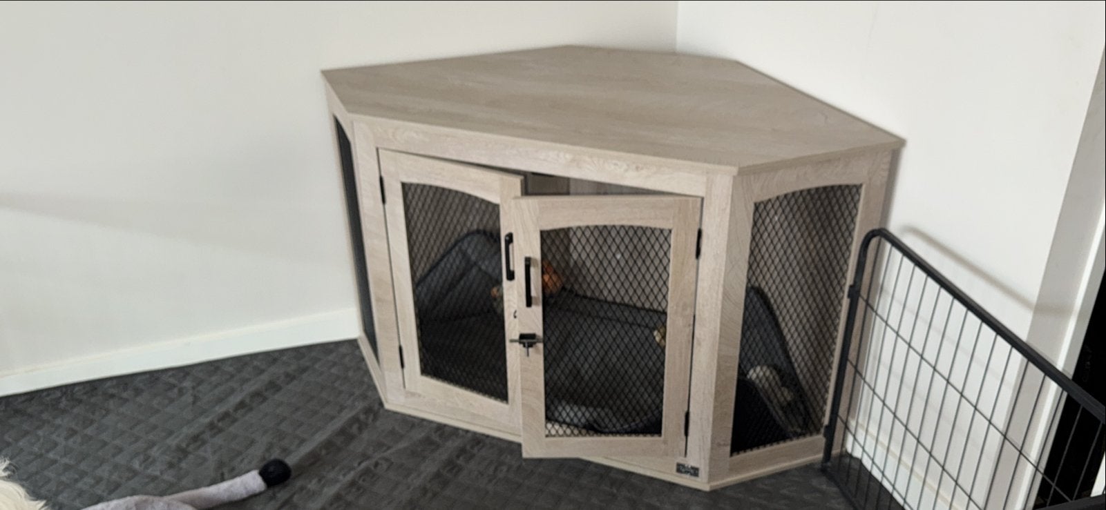Nieuwe hoekbench, Dieren en Toebehoren, Ophalen, Nieuw