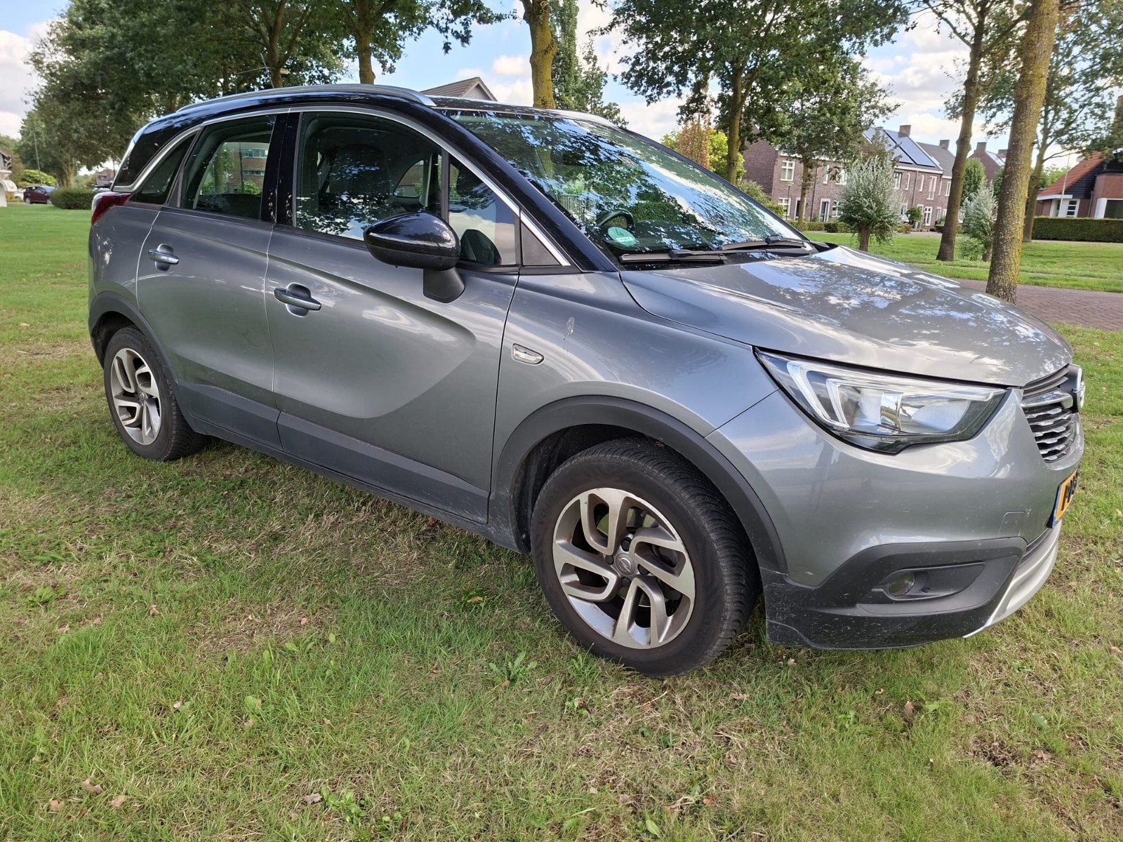 Opel Crossland X 1.2 Turbo, trekhaak, dakdragers 110pk 2017, Auto's, 840 kg, 1199 cc, Leder en Stof, 49 €/maand