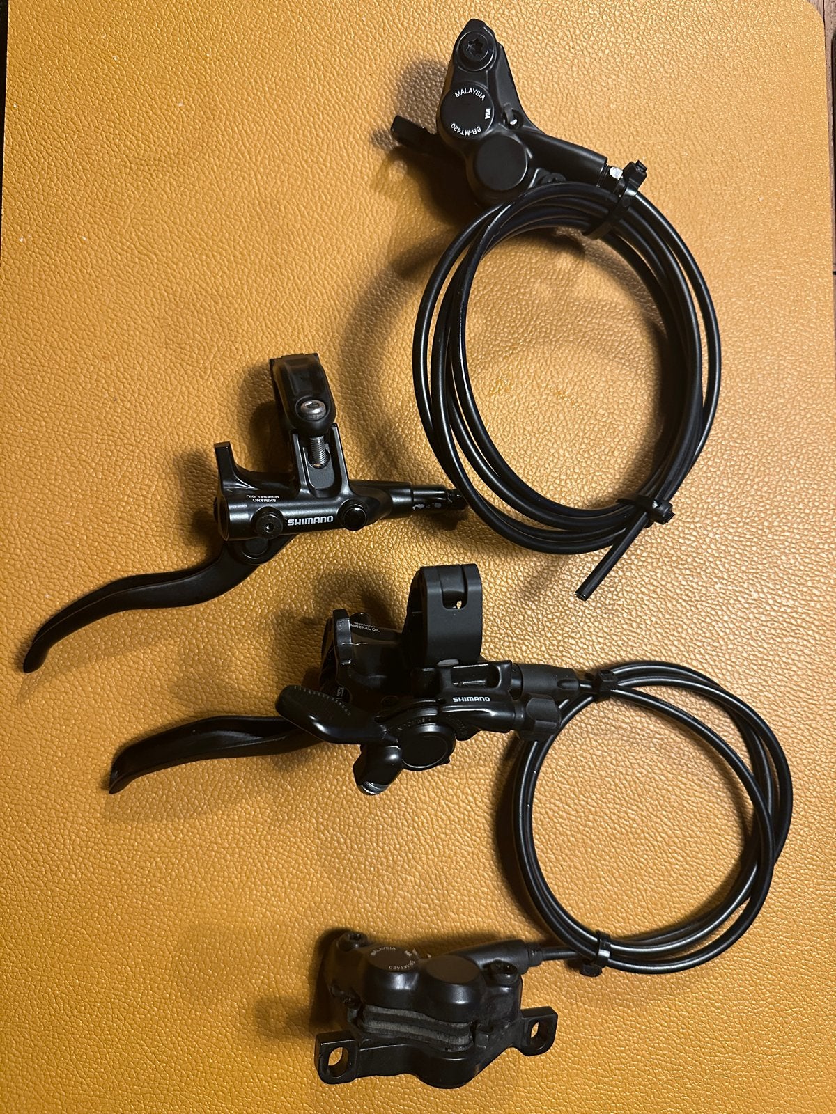 MTB schijfremmen Shimano 4-zuiger, Fietsen en Brommers, Remmen, Ophalen of Verzenden, Zo goed als nieuw, Aluminium