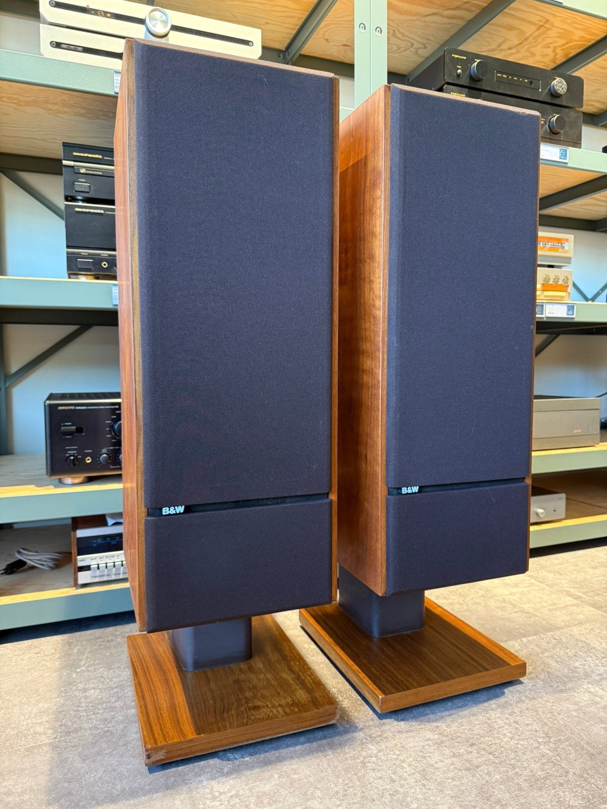 B&W DM2 MKII, nieuwstaat, zeer muzikaal, met garantie