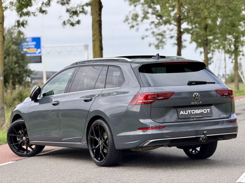 Volkswagen Golf Variant 1.5 eTSI Style 150Pk Pano 360 Camera, Automaat, Dealer onderhouden, 4 cilinders, 150 pk