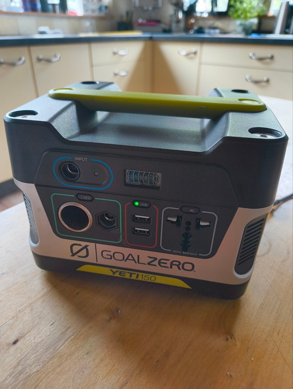 Goal Zero Yeti 150 Power Station met nieuwe accu, Ophalen