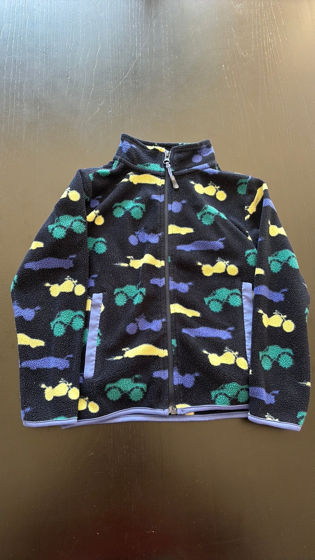 Primark vestje maat 122, Ophalen of Verzenden, Zo goed als nieuw, Meisje, Trui of Vest
